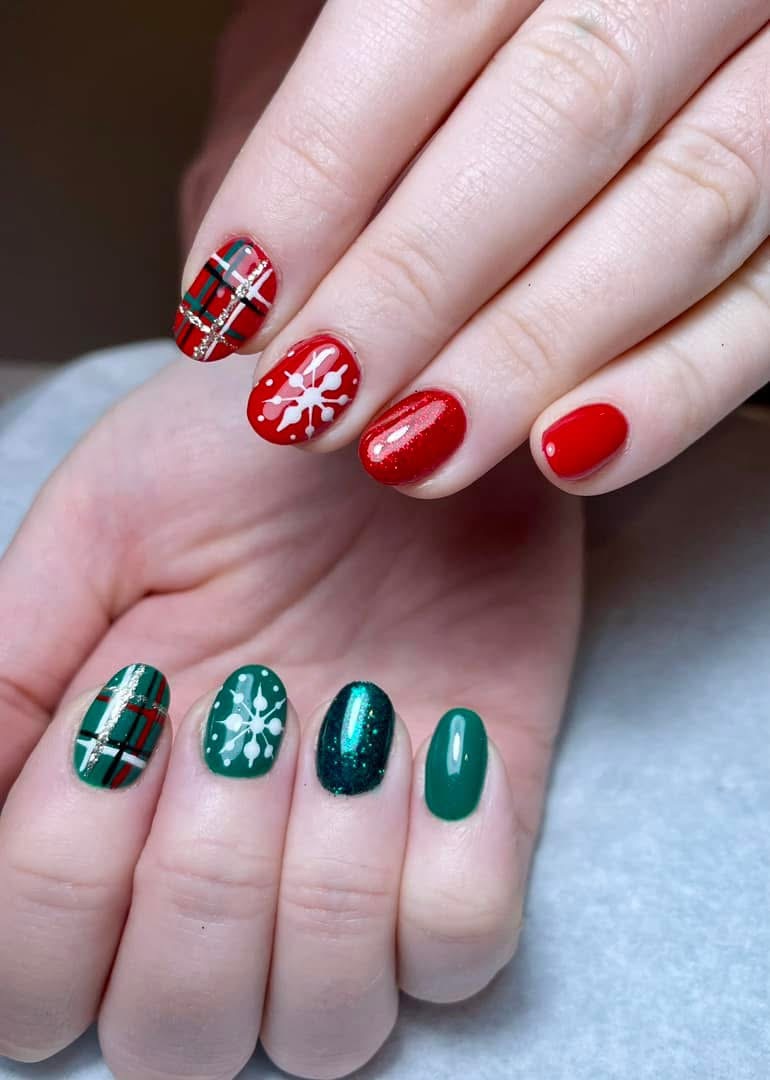 Nail design by Helen